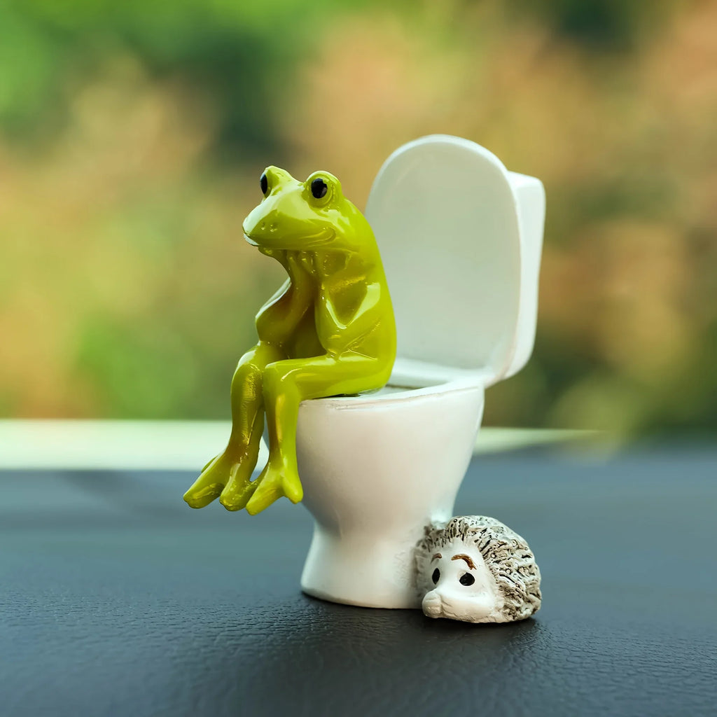 🐸 Lustiger Frosch auf Toilette – Auto & Büro Dekofigur