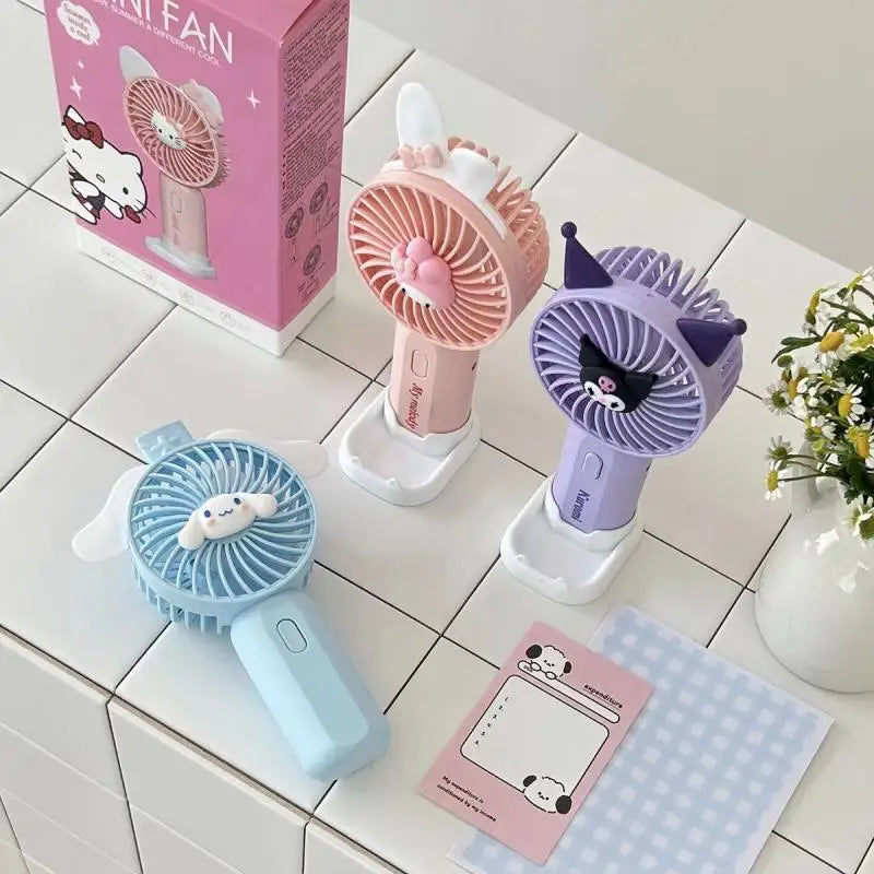 💨 Sanrio Mini-Handventilator – Hello Kitty, Kuromi, Cinnamoroll & Melody 🌟 Tragbar & Wiederaufladbar 🔋